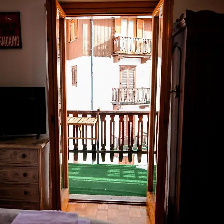 Center Flat Apartment Sestriere